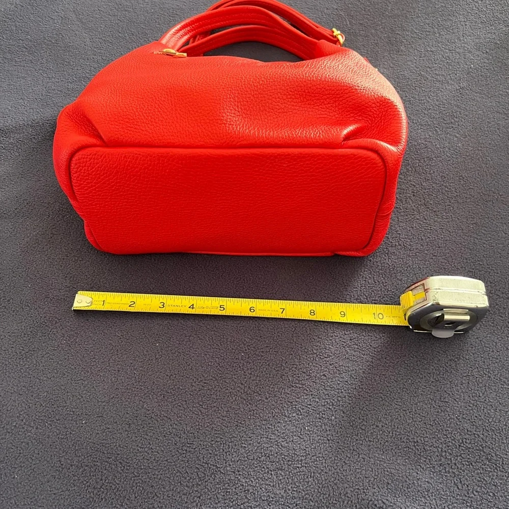 Claudia Firenze Red Leather Crossbody/Shoulder Bag - Picture 3 of 6